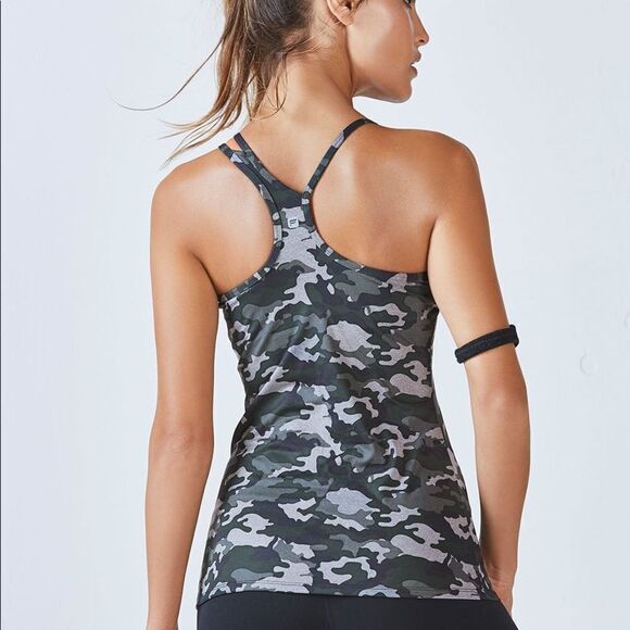 ✨Camo Omemee Tank✨  - Picture 3 of 6